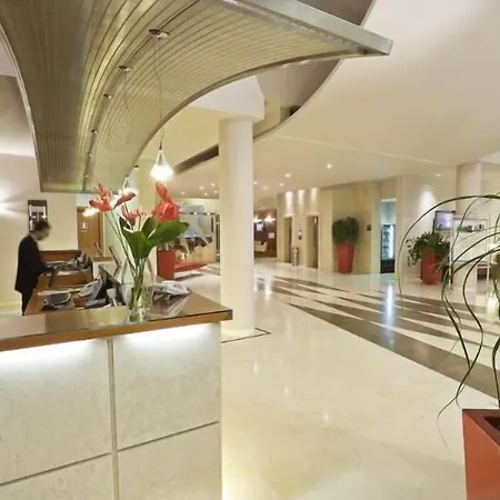 Rafael Hotel
