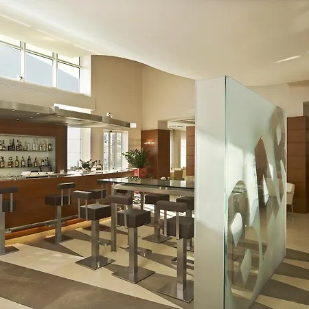 Hotel Rafael 3*