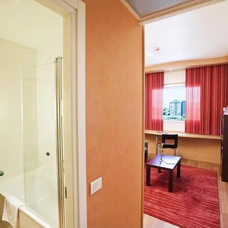 Hotel Rafael 3*