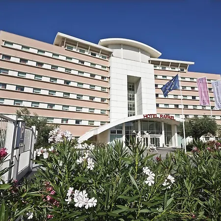 Hotel Rafael