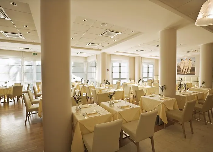 Rafael Hotel
