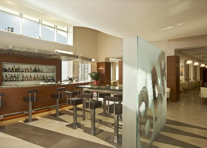 Hotel Rafael 3*