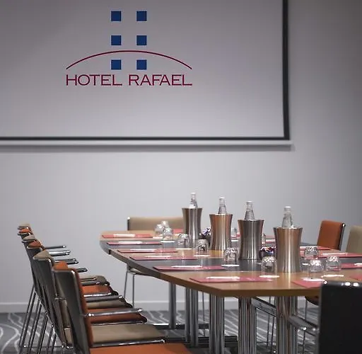 Rafael Hotel