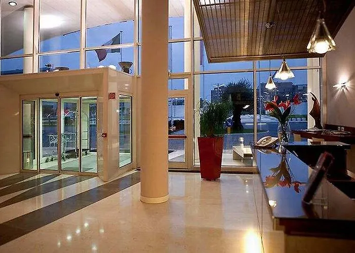 Hotel Rafael 3*