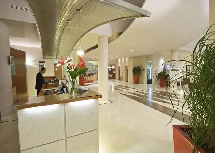 Rafael Hotel