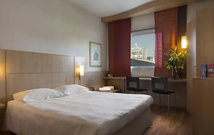 Hotel Rafael 3*
