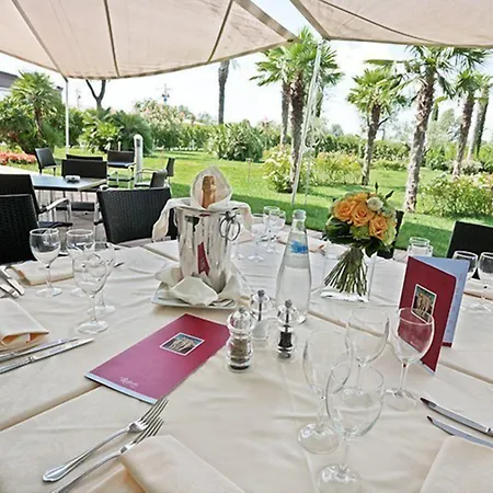 Hotel Rafael