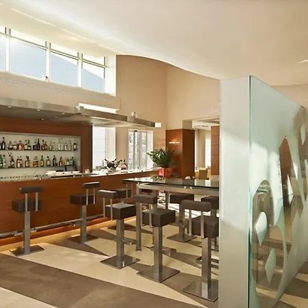 Rafael Hotel 3*